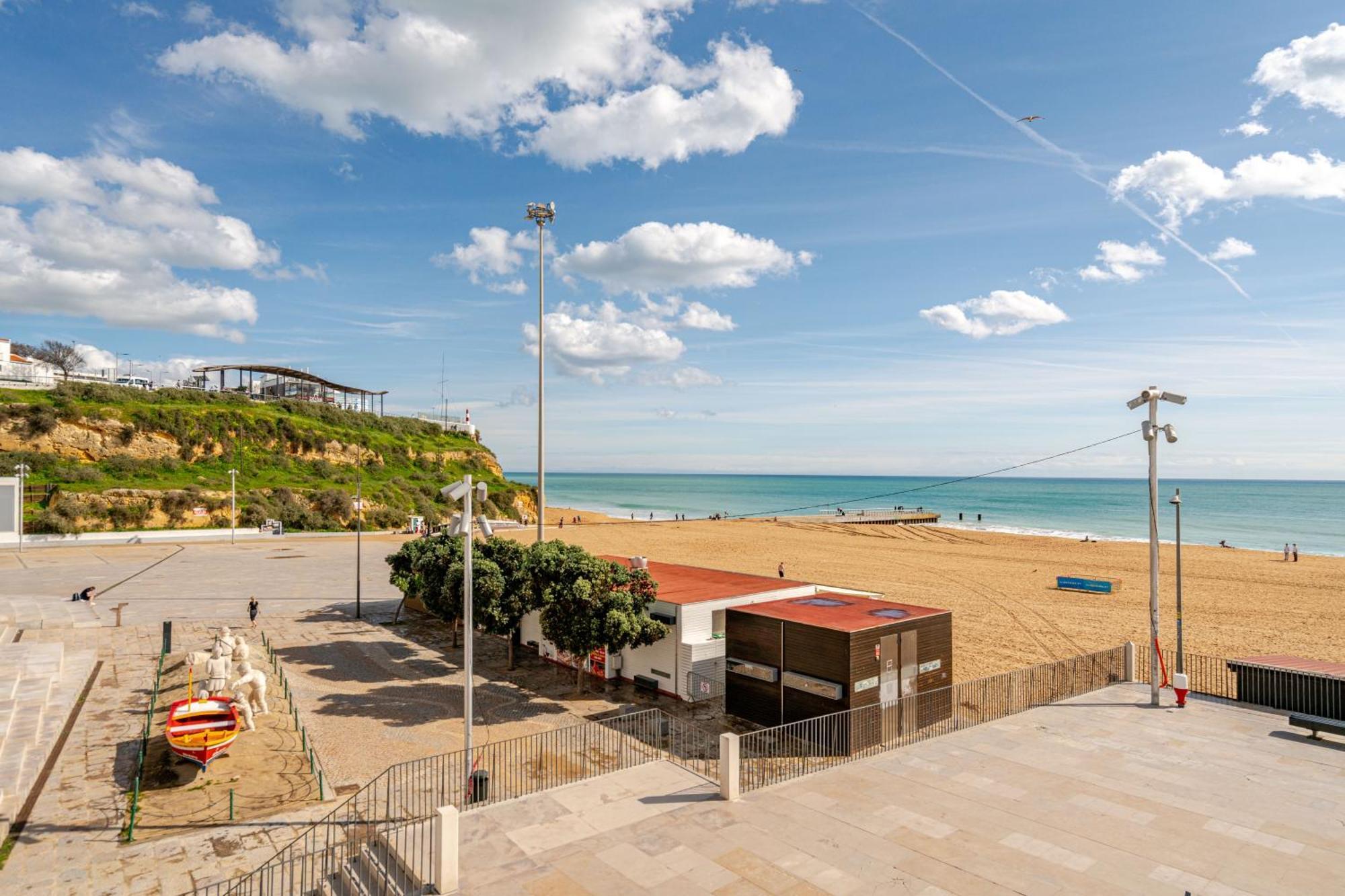 Down Town Beach House 알부페이라 외부 사진